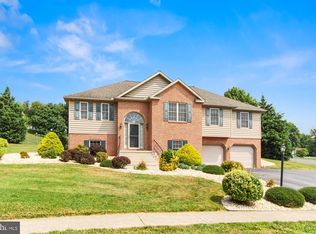611 Leaf St, York, PA 17404