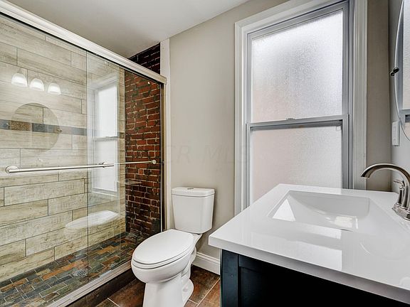 5th image of 1544 Richmond Ave