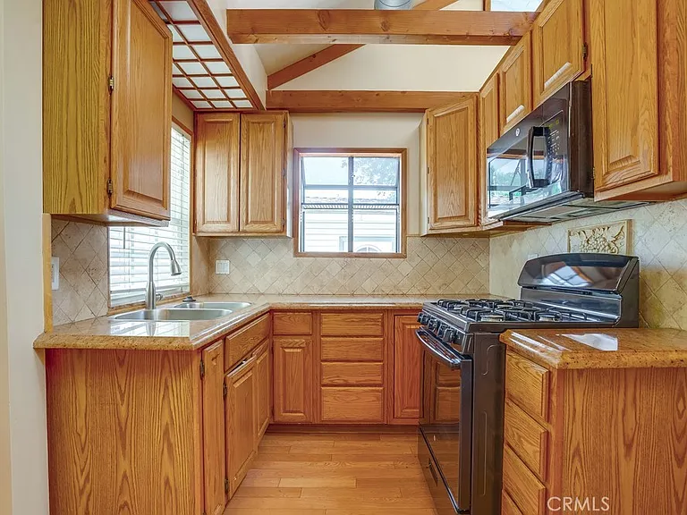 3706 4th Ave — Photo 11