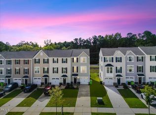 6620 Pathfinder Way, Raleigh, NC 27616