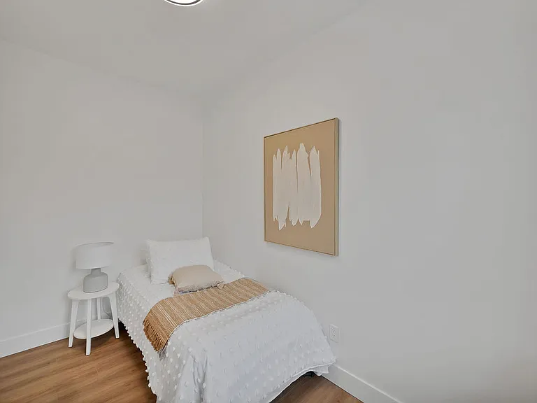 20 Hill St — Photo 8