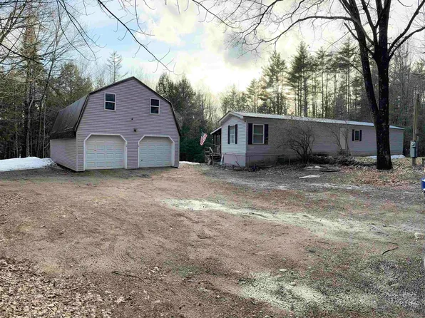 8 Rainbow Drive, Ossipee, NH 03864