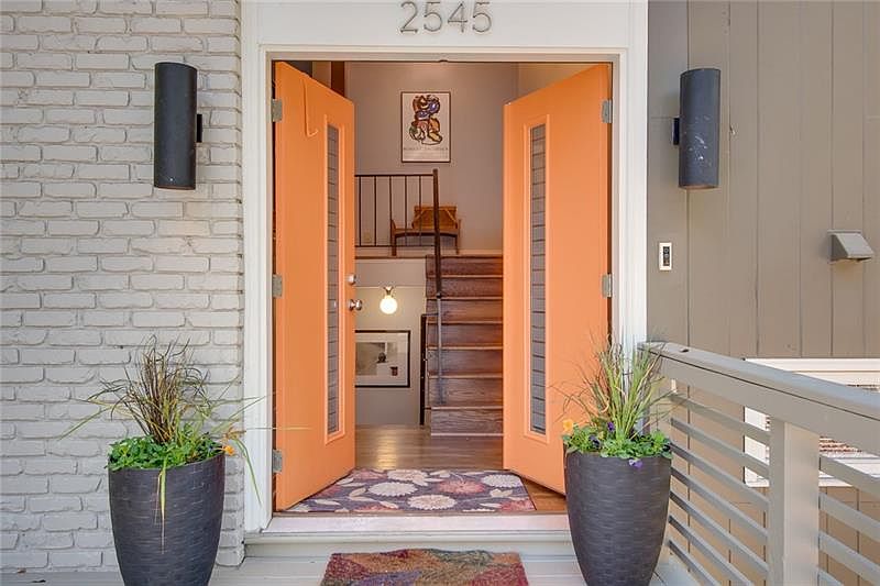 1st image of 2545 Lake Flair Cir NE