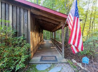 185 Cherokee Trl, Clarksville, VA 23927