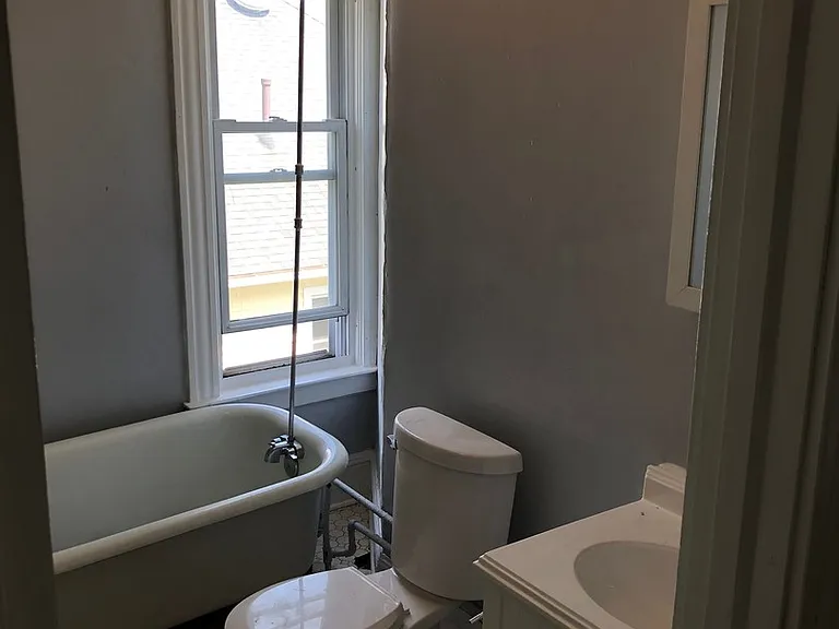 45-47 Maplewood Ave — Photo 12