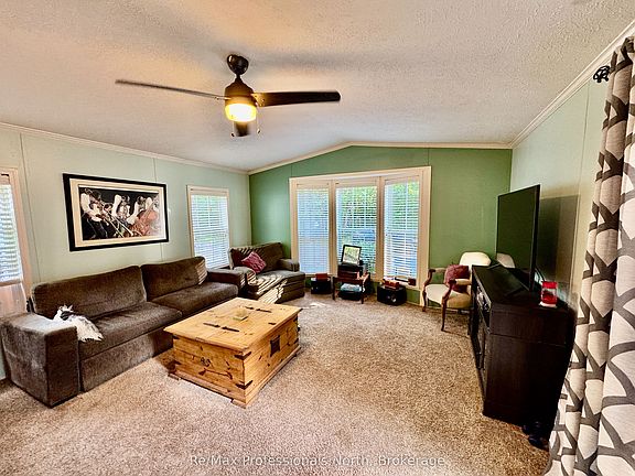 5th image of 1007 Racoon Rd #15