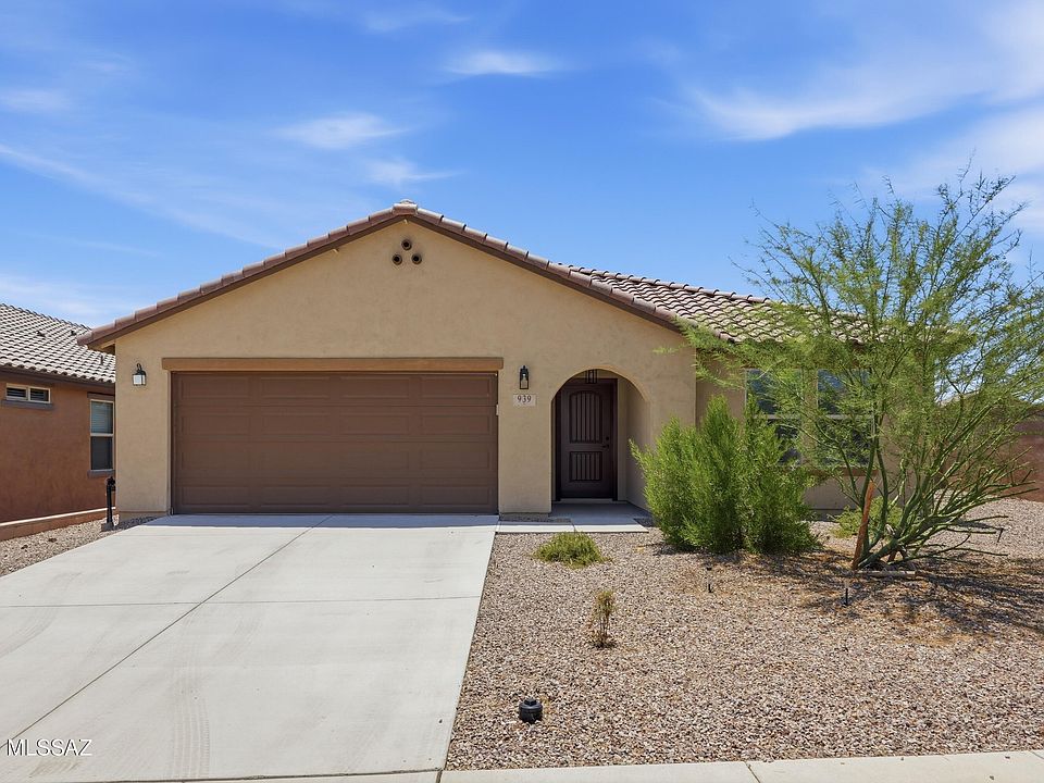 1st image of 939 W Calle Cajilla