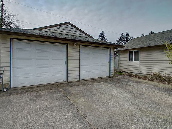 4th image of 14301 NE 80th St