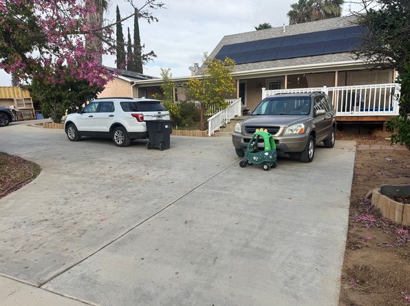 (undisclosed Address)