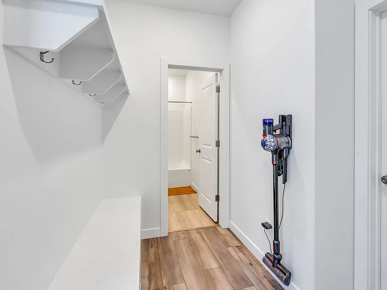 3218 S Hollow Way — Photo 24