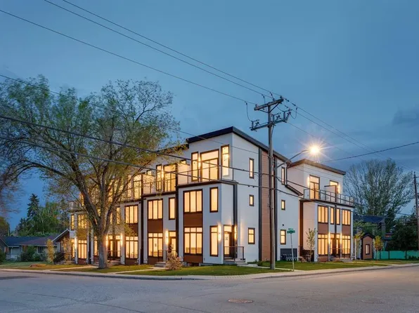 4307 N 30th Ave SW, Calgary, AB T3E 6W6