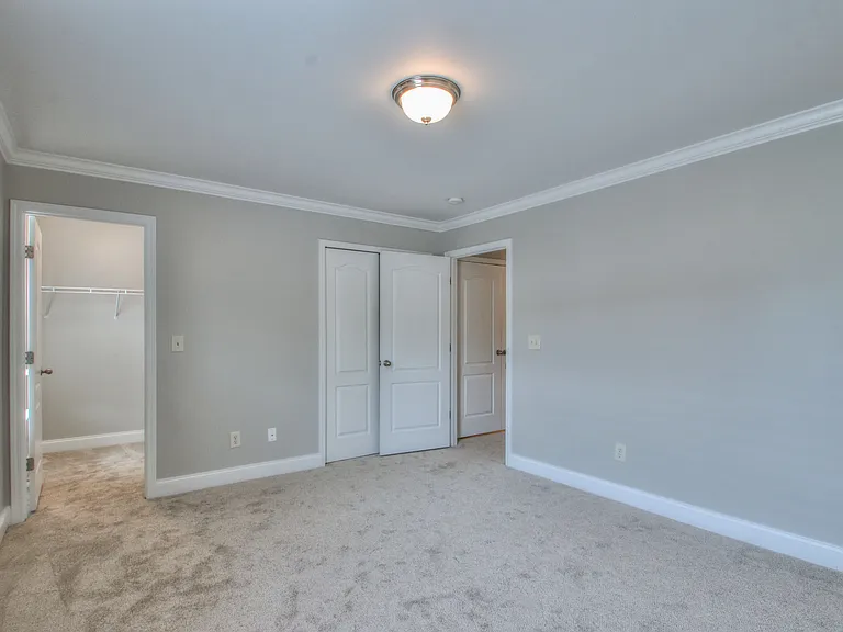 735 Tulip Grove Rd — Photo 7