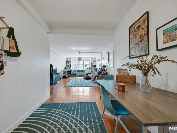 208 Anderson St APT S5a, Hackensack, NJ 07601