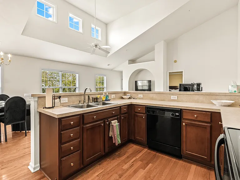 400 Black Smith Ln #A — Photo 20