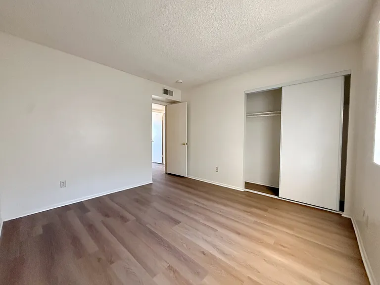 4138 W Campo Bello Dr — Photo 15