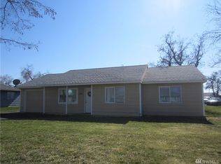 1232 Arlington Dr, Moses Lake, WA 98837