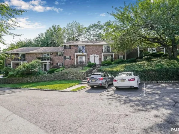 320 South St APT 18H, Morristown, NJ 07960