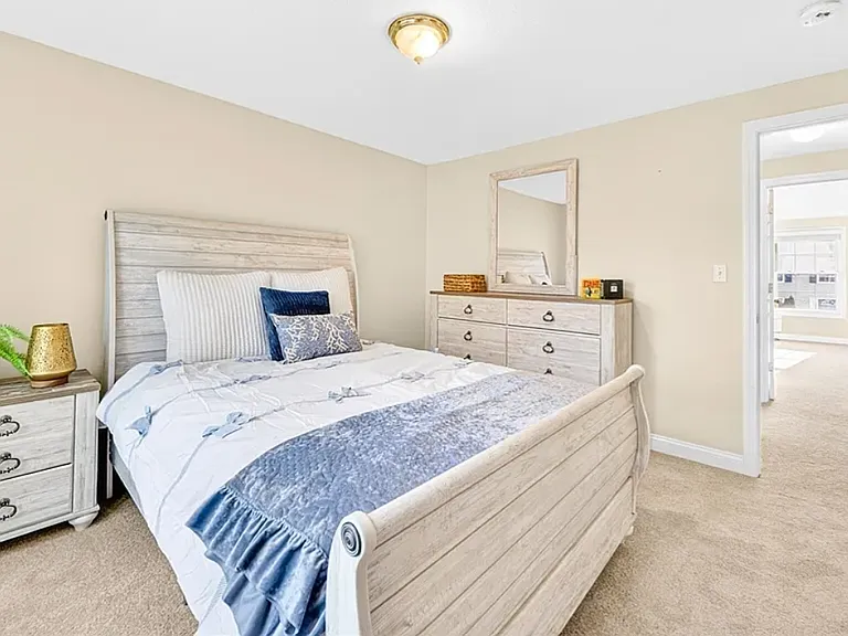 40 Nile St #40 — Photo 17