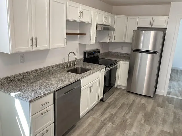 1 bed, $1,600 — Photo 1