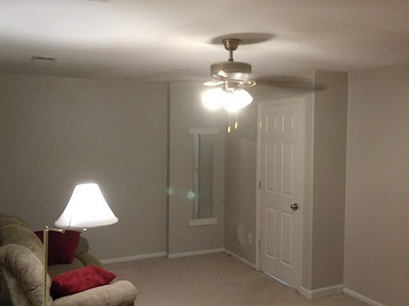 4th image of 966 Branch Dr #D