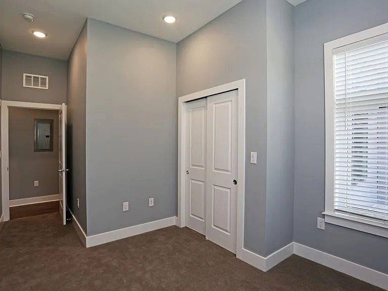 3925 Haverford Ave -The GrandView West — Photo 11