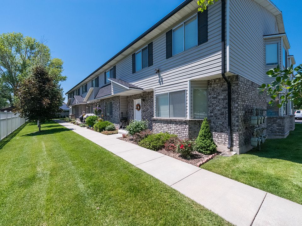 1st image of 3917 W Rockwood Way APT H