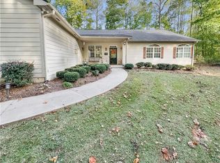 902 Gold Ridge Rd, Dahlonega, GA 30533