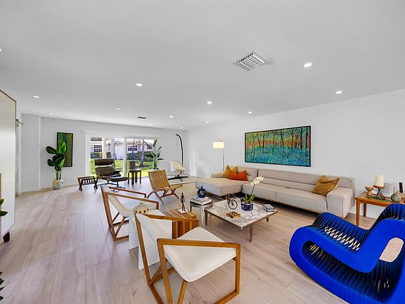 2nd image of 902 Cypress Grove Drive #902