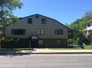 88 N Saddle River Rd, Airmont, NY 10952