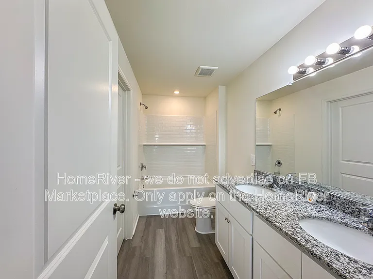 1822 NW 27th Ter — Photo 15