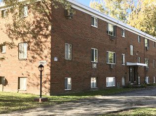18911 Bella Dr #104, Cleveland, OH 44119