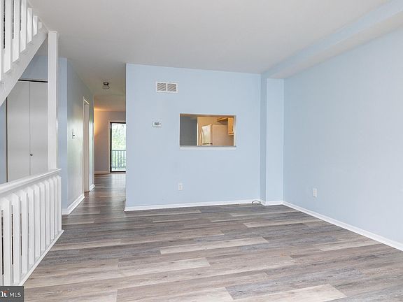 4th image of 4920 S Tupelo Turn