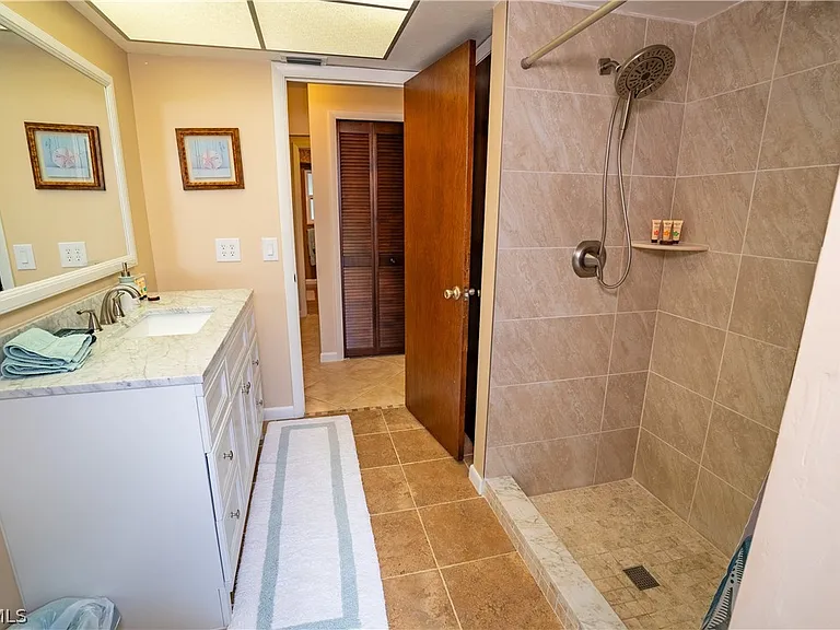 3510 SE 19th Pl — Photo 24