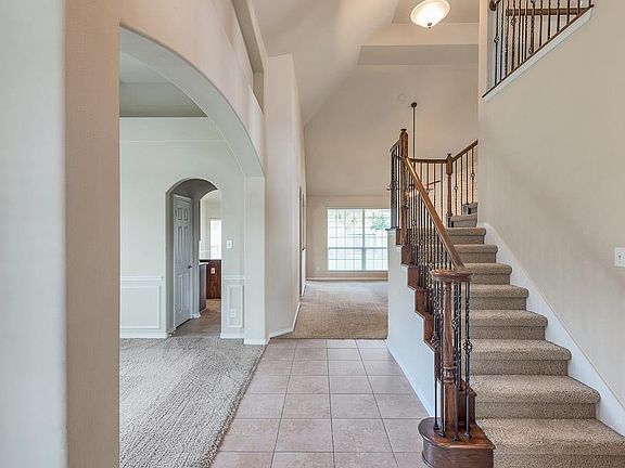 3rd image of 20402 Prospect Canyon Ln