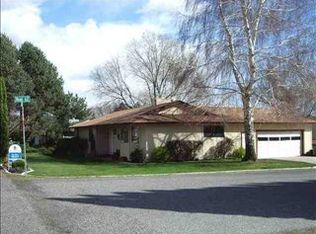 6120 W Richardson Rd, Pasco, WA 99301