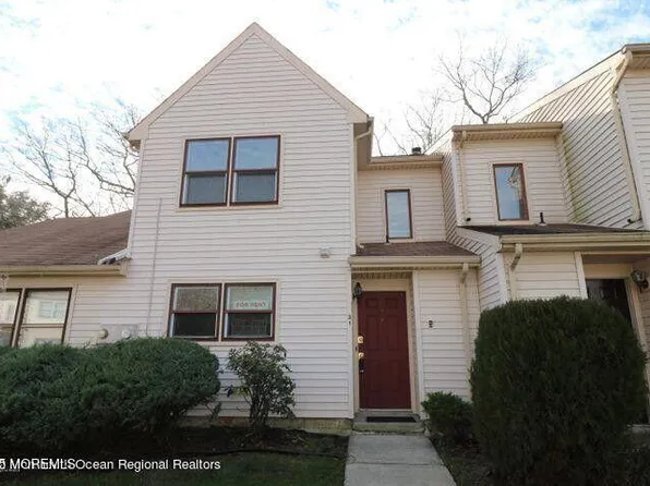 31 Pin Oak Lane, Little Egg Harbor, NJ 08087