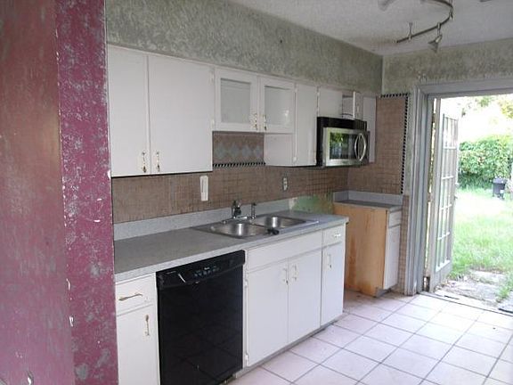 2nd image of 6510 66th Ave N