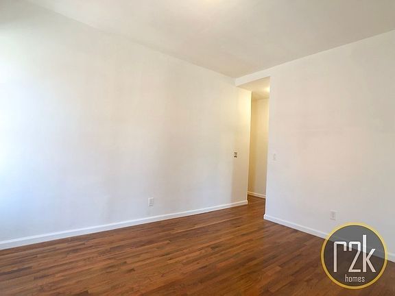 4th image of 43-01 Broadway #3