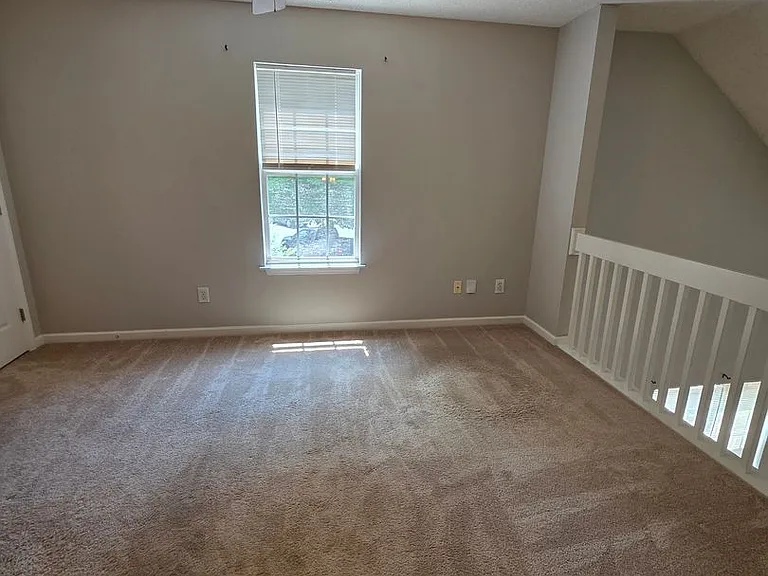 5028 Bartholomews Ln — Photo 15