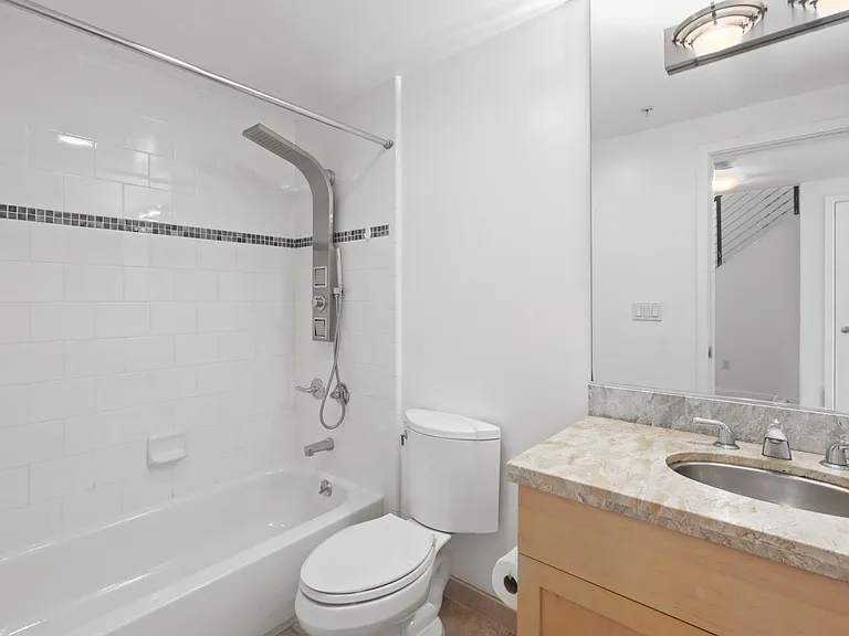 460 Natoma St #12 — Photo 8