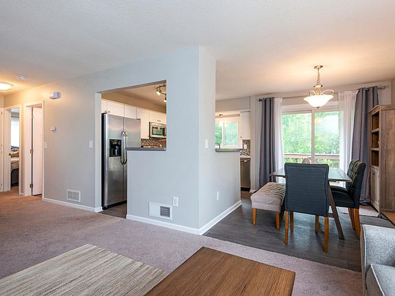 5th image of 4815 Terraceview Ln N