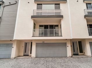 12004 Milan Dr, Valley Village, CA 91607