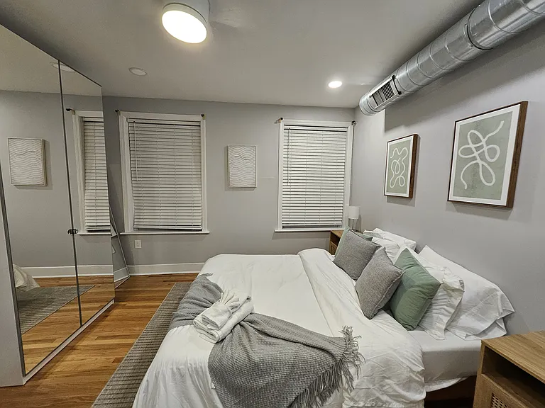 709 Pine St #3 — Photo 6