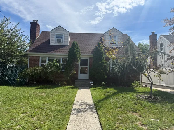 (undisclosed Address), Franklin Square, NY 11010