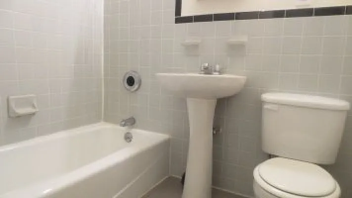 Rented by Bohemia Realty Group | media 28