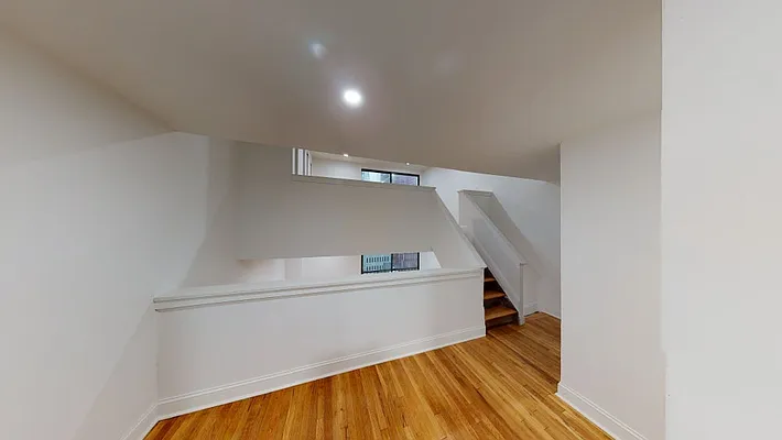 Rented by AZ REALTY NYC LLC | media 9