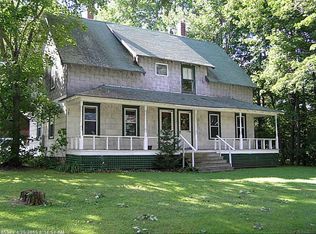 10 Chandler St, Wilton, ME 04294