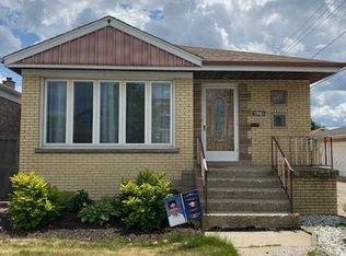 5945 W 63rd Pl, Chicago, IL 60638