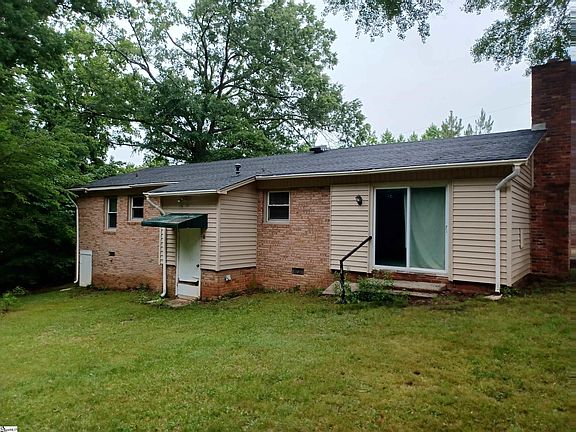 2nd image of 616 Sunset Cir