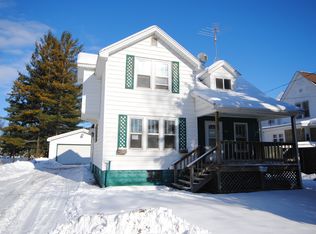 715 Fillmore Pl, Bay City, MI 48708